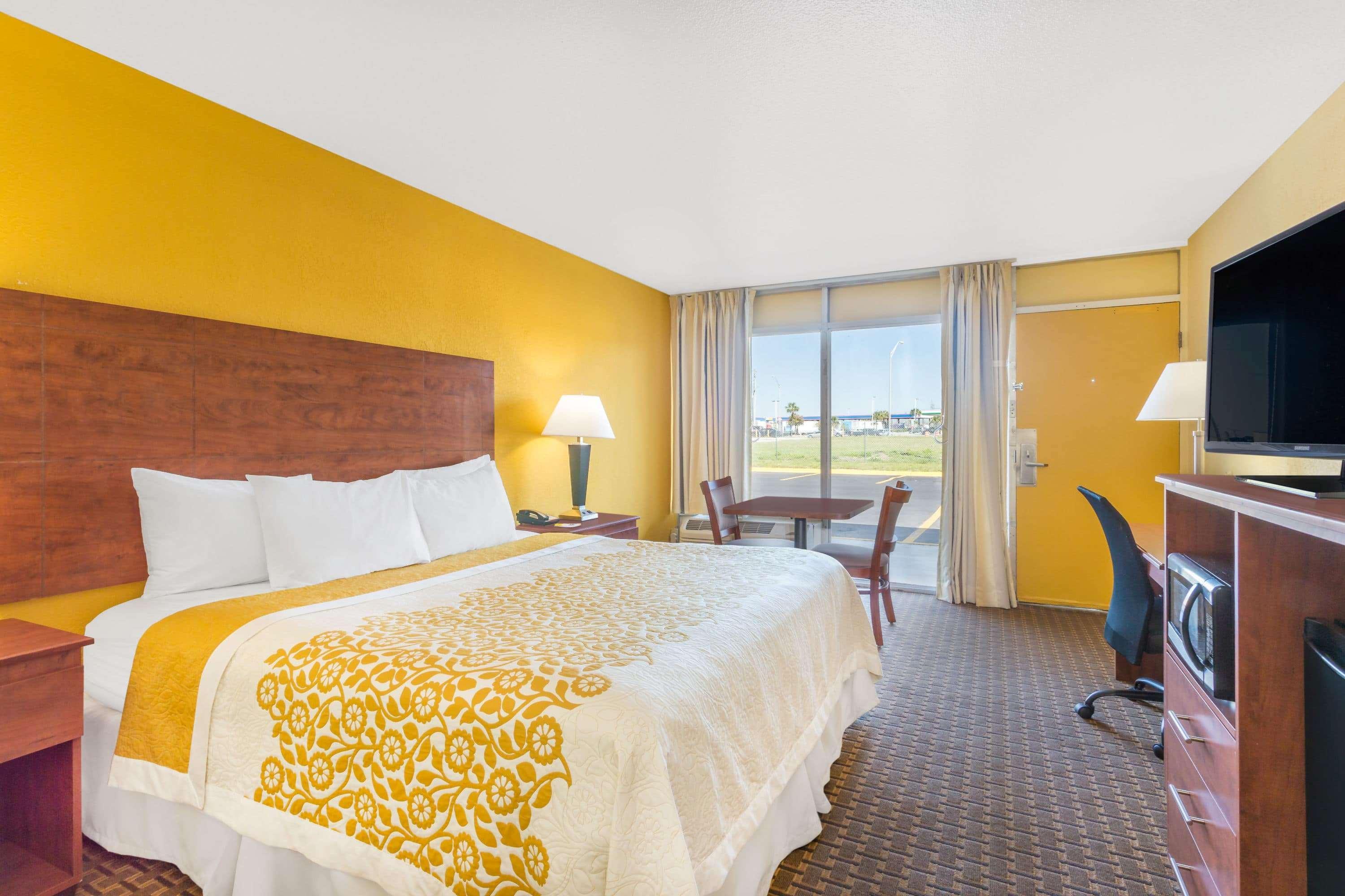Days Inn By Wyndham Wildwood I-75 Eksteriør billede